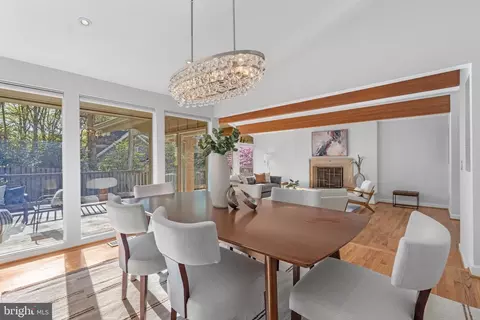 Dining - 1436 Laburnum St, Mclean, VA 22101 photo 2 of 6