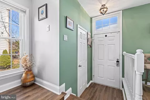 7758 Havenbrook Way, Springfield, VA 22153 photo 4