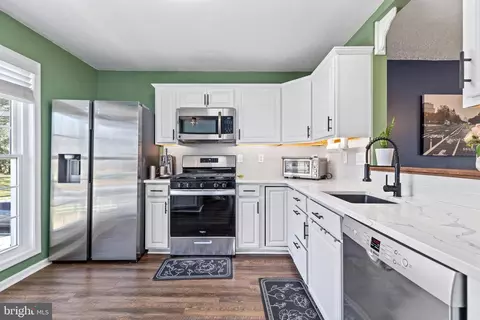 7758 Havenbrook Way, Springfield, VA 22153 photo 8