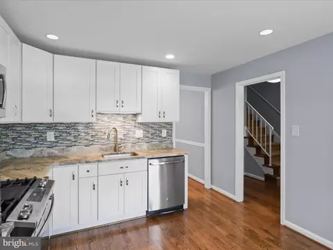 Kitchen - 7005 Alicent Pl, Mclean, VA 22101 photo 2 of 2