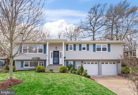 3110 Battersea Ln, Alexandria, VA 22309