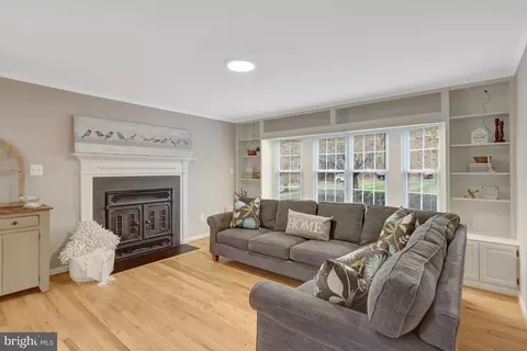 1215 Bishopsgate Way, Reston, VA 20194 photo 10