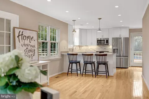 1215 Bishopsgate Way, Reston, VA 20194 photo 4