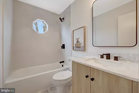 1215 Bishopsgate Way, Reston, VA 20194 photo 24