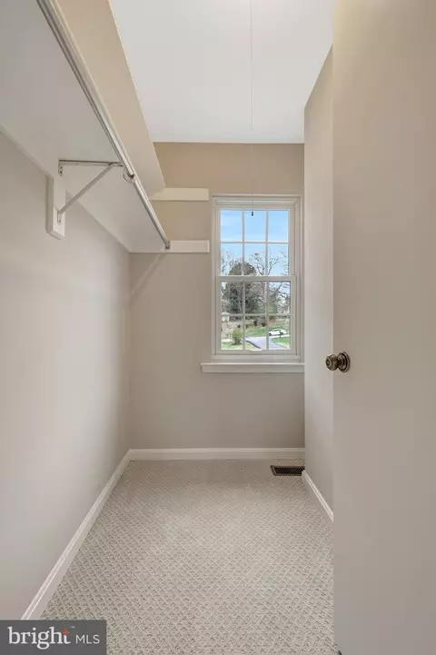 1215 Bishopsgate Way, Reston, VA 20194 photo 17