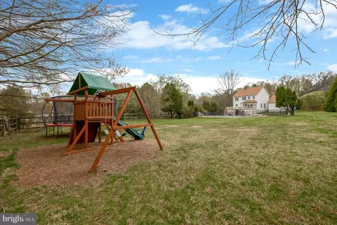 1215 Bishopsgate Way, Reston, VA 20194 photo 41