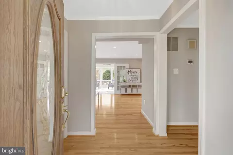 1215 Bishopsgate Way, Reston, VA 20194 photo 2