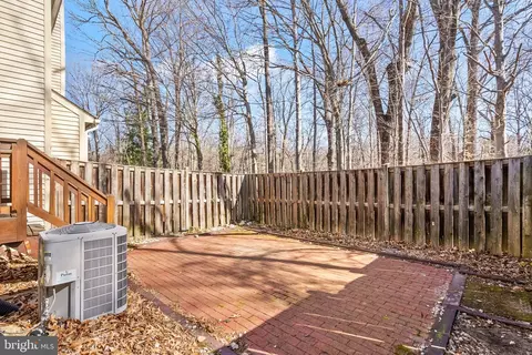 Exterior - 7223 Olde Lantern Way, Springfield, VA 22152 photo 6 of 9