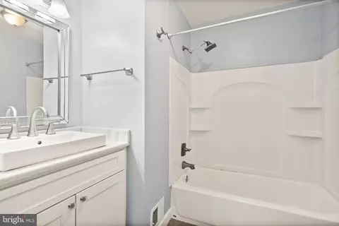Bath - 7223 Olde Lantern Way, Springfield, VA 22152 photo 3 of 3