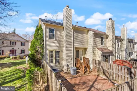 Exterior - 7223 Olde Lantern Way, Springfield, VA 22152 photo 8 of 9