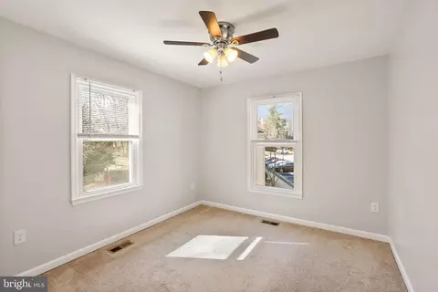 Bedroom - 7223 Olde Lantern Way, Springfield, VA 22152 photo 3 of 6