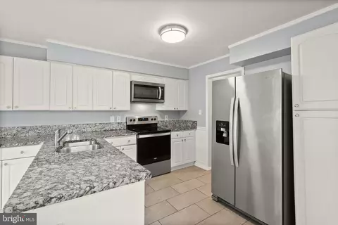 Other - 7223 Olde Lantern Way, Springfield, VA 22152 photo 5 of 12