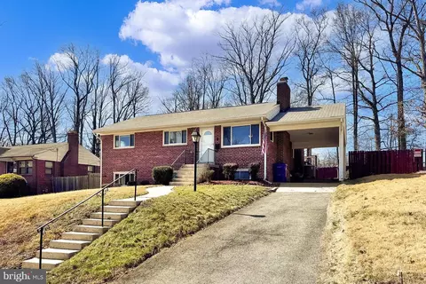 3222 Holly Hill Dr, Falls Church, VA 22042