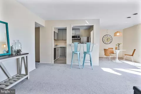 2622 Wagon Dr #1C - 317, Alexandria, VA 22303