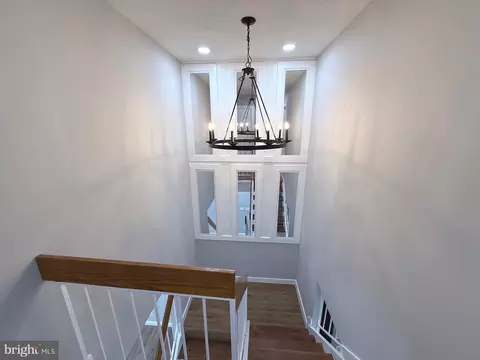 2102 Cartwright Pl, Reston, VA 20191 photo 15