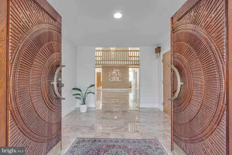 Entry Way - 745 Potomac River Rd, Mclean, VA 22102 photo 1 of 21