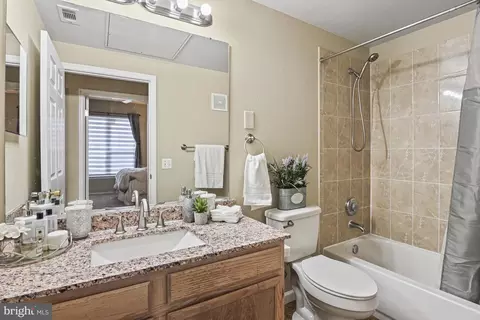 1591 Spring Gate Dr #3407, Mclean, VA 22102 photo 18