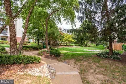 1591 Spring Gate Dr #3407, Mclean, VA 22102 photo 30
