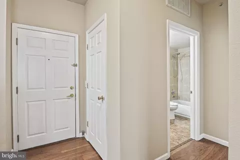 1591 Spring Gate Dr #3407, Mclean, VA 22102 photo 5