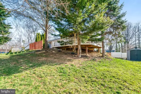 7117 Dalhouse St, Springfield, VA 22151 photo 46