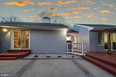 7117 Dalhouse St, Springfield, VA 22151 photo 41