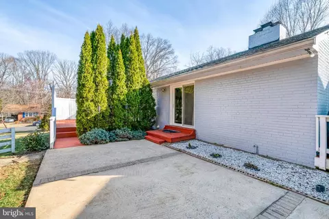 7117 Dalhouse St, Springfield, VA 22151 photo 42