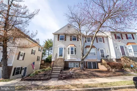 4169 Pleasant Meadow Ct #98A, Chantilly, VA 20151