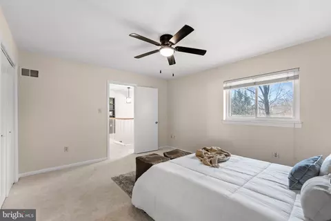 7512 Rolling Rd, Springfield, VA 22153 photo 20