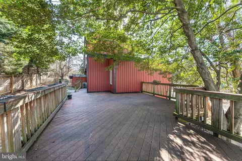 7512 Rolling Rd, Springfield, VA 22153 photo 28