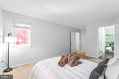 7512 Rolling Rd, Springfield, VA 22153 photo 14