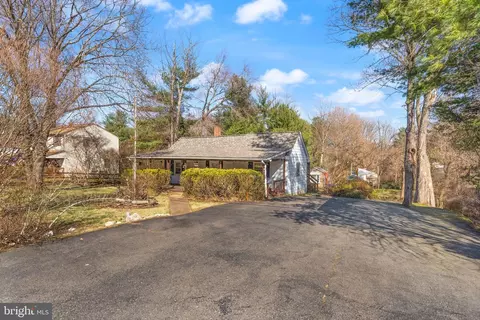 Other - 927 Utterback Store Rd, Great Falls, VA 22066 photo 2 of 6
