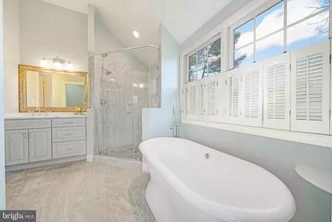 11611 Stuart Mill Rd, Oakton, VA 22124 photo 36