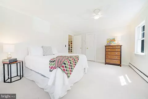 11611 Stuart Mill Rd, Oakton, VA 22124 photo 39