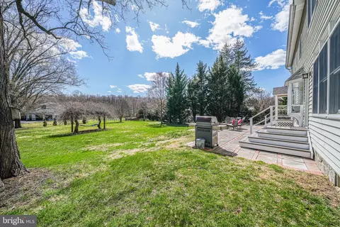 11611 Stuart Mill Rd, Oakton, VA 22124 photo 54