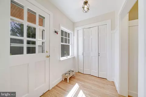 11611 Stuart Mill Rd, Oakton, VA 22124 photo 11