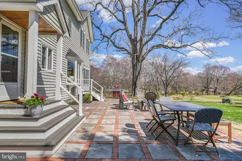 11611 Stuart Mill Rd, Oakton, VA 22124 photo 53