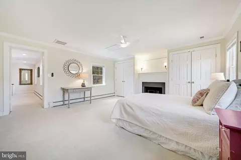 11611 Stuart Mill Rd, Oakton, VA 22124 photo 46