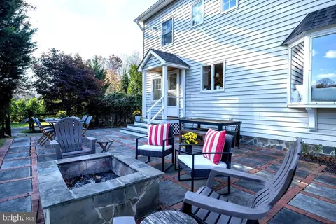 11611 Stuart Mill Rd, Oakton, VA 22124 photo 52