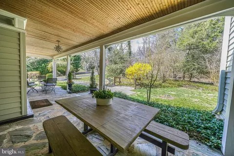 11611 Stuart Mill Rd, Oakton, VA 22124 photo 62
