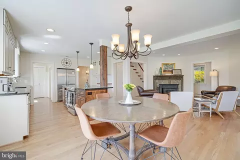 11611 Stuart Mill Rd, Oakton, VA 22124 photo 12