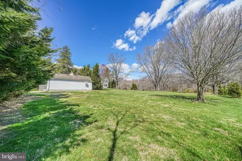 11611 Stuart Mill Rd, Oakton, VA 22124 photo 59