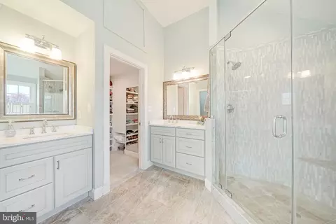 11611 Stuart Mill Rd, Oakton, VA 22124 photo 35
