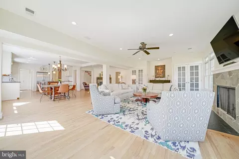 11611 Stuart Mill Rd, Oakton, VA 22124 photo 14
