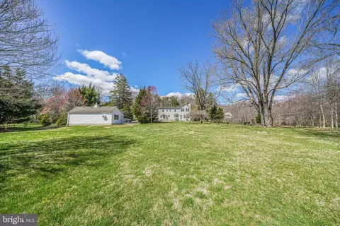 11611 Stuart Mill Rd, Oakton, VA 22124 photo 58