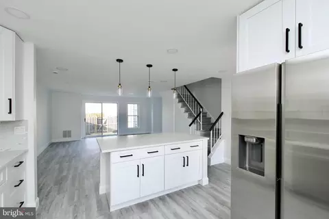 7854 Parthian Ct, Springfield, VA 22153 photo 10