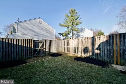 7854 Parthian Ct, Springfield, VA 22153 photo 31