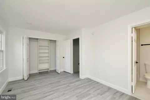 7854 Parthian Ct, Springfield, VA 22153 photo 16