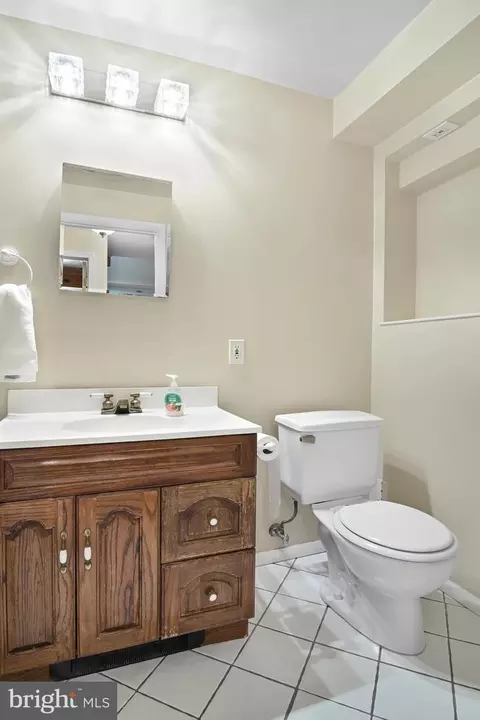 8090 Steeple Chase Ct, Springfield, VA 22153 photo 35