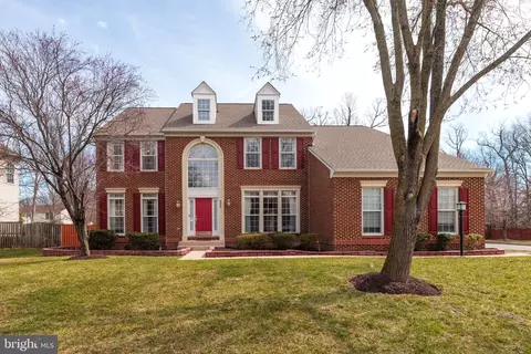 6999 Caton Woods Ct, Springfield, VA 22150