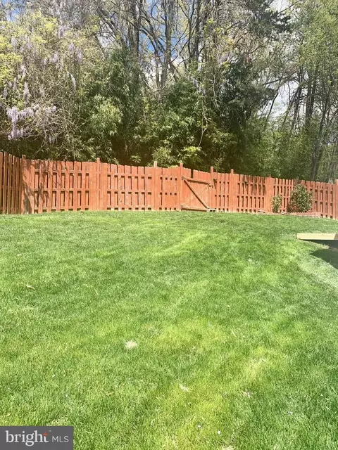 8429 Ambrose Ct, Springfield, VA 22153 photo 40